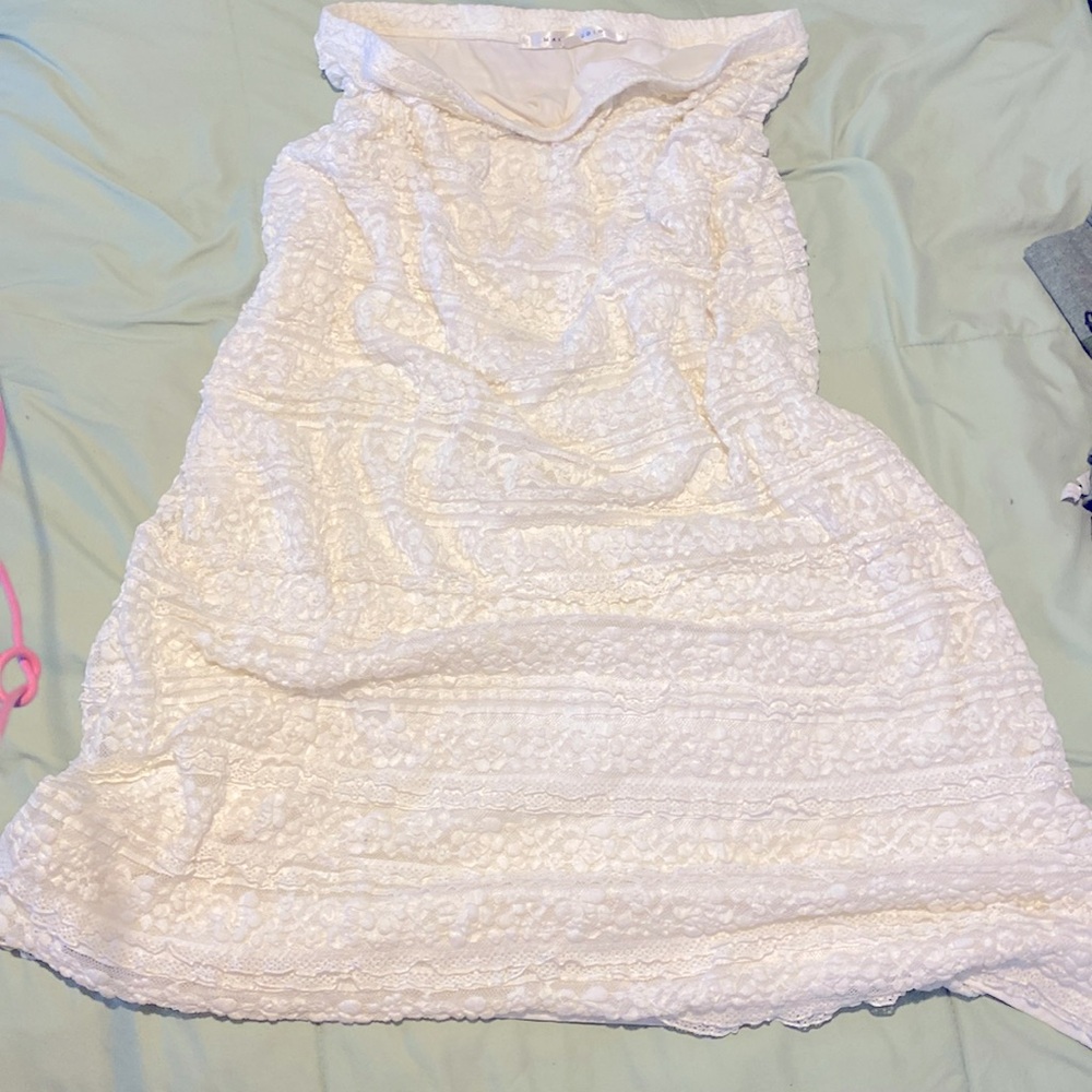 Max studio long lace skirt 
Size-LG